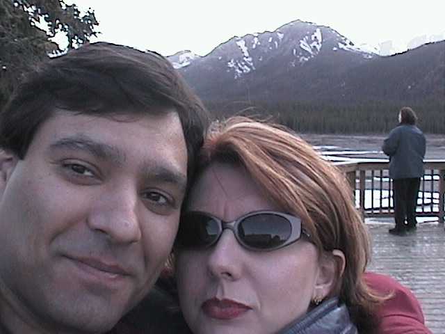RV Alaska :: Denali :: Narayan and Janel in astounding Denali National Park