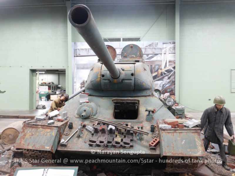 Soviet T-34/85mm tank photos