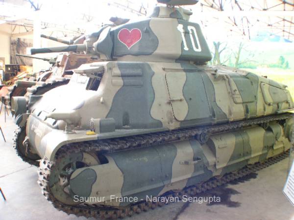 Somua S35 tanks